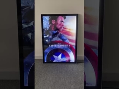 Je denkt toch niet dat er geen manier is om posters in bioscopen te vervangen tot nu, hè?