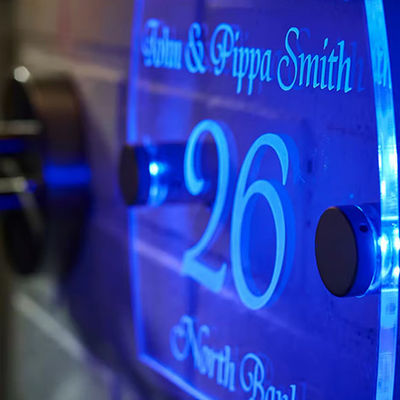 kopen Acrylische achtergrondverlichting 3d Led Acrylische borden Odm Borden Outdoor Reclame Blauw online vervaardiging